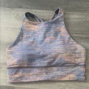 lululemon - High-Neck Long-Line Energy Bra *Medium Support B-D cup NEVER WORN